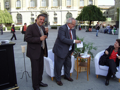 Erste Besucher
