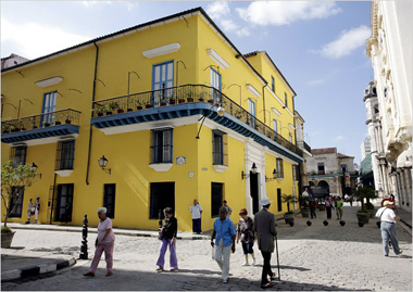 Renoviertes Gebäude aus Havanna Renoviertes Gebäude aus Havanna
