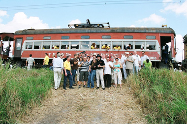 Smokers Train Smokers Train