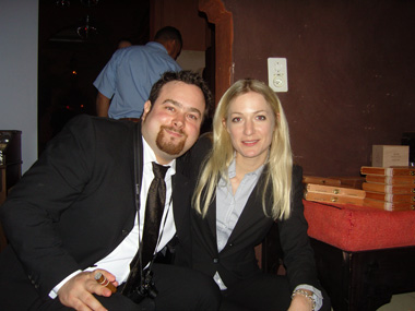 Michael Schneider von Art of Smoke mit Sarah von Avo Cigars Michael Schneider von Art of Smoke mit Sarah von Avo Cigars